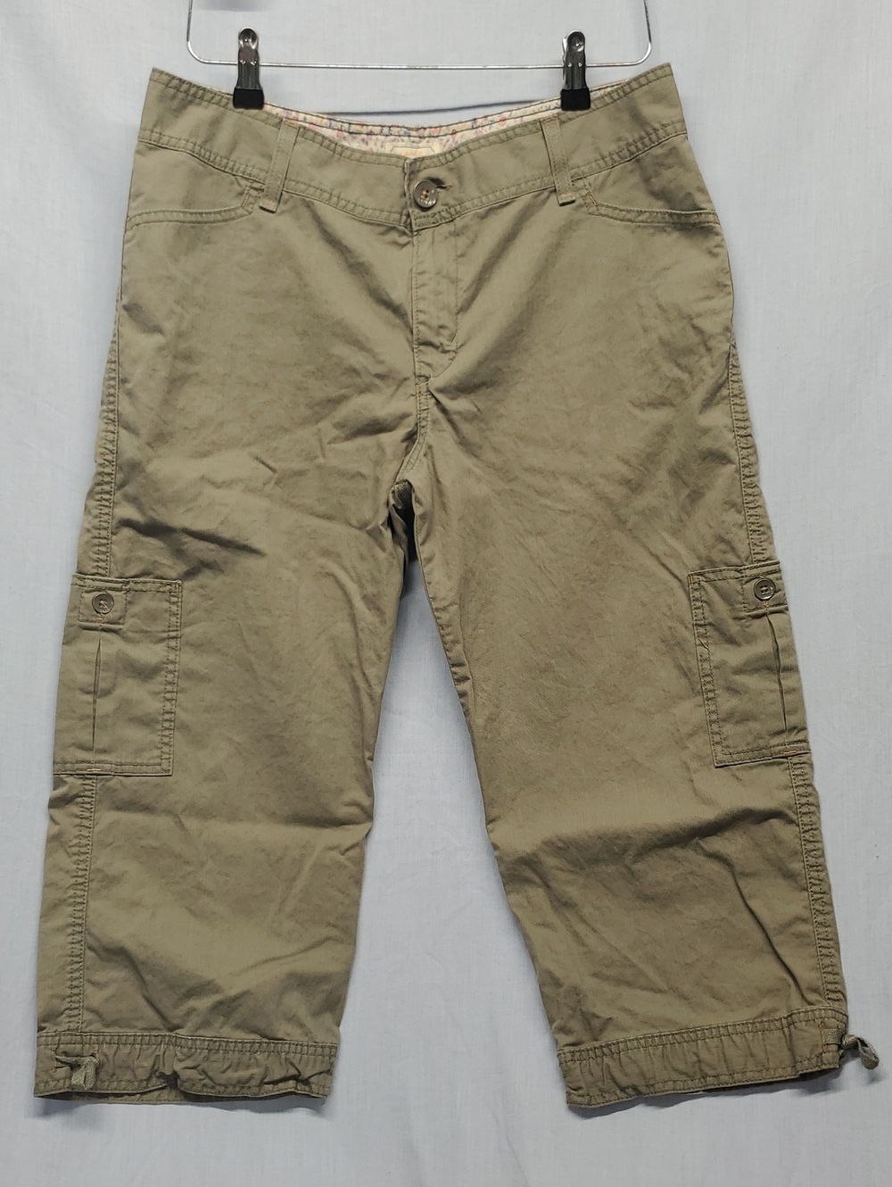 Levi's Olive Green Cargo Capris #299